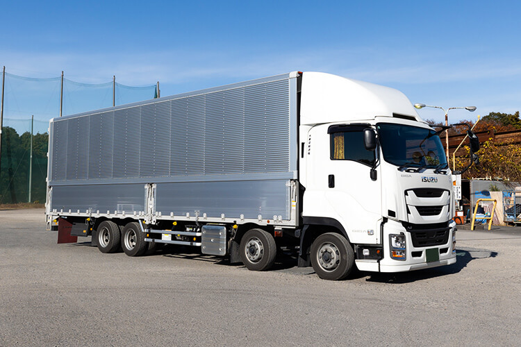 10t ウイング 35台
